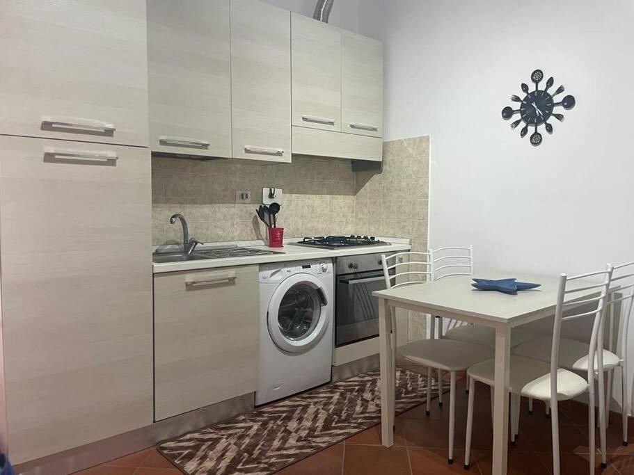 Апартаменты Residenza Niutta- Roma Экстерьер фото